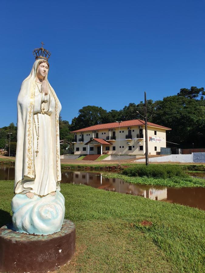 Hotel Sao Francisco Tres Barras Do Parana Pr Bagian luar foto